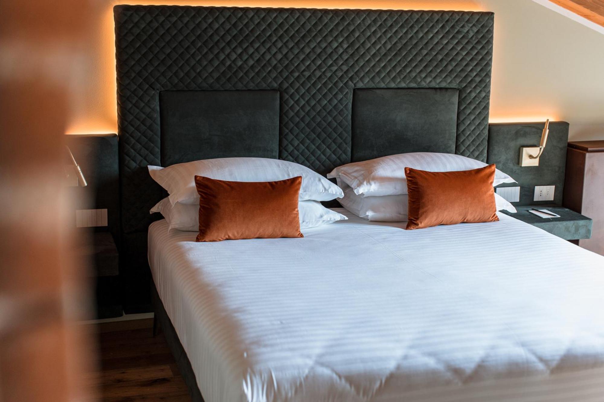 Pavillon Suite & Apartments Пескьера-дель-Гарда Экстерьер фото