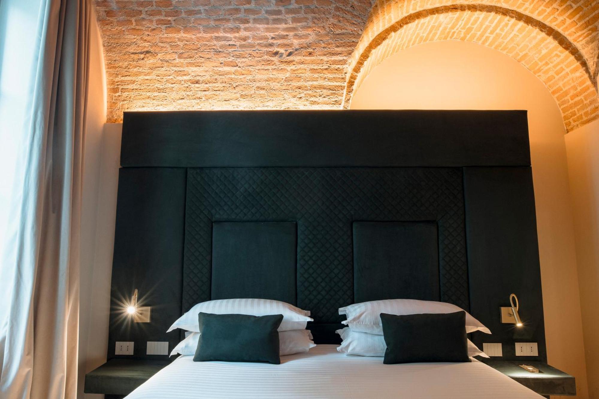 Pavillon Suite & Apartments Пескьера-дель-Гарда Экстерьер фото